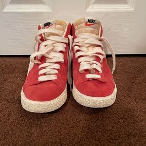 Nike Blazer Mid ‘77